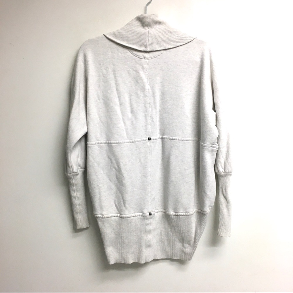 (SOLD) ARITZIA Diderot Cocoon Cardigan Gray S - Picture 10 of 12